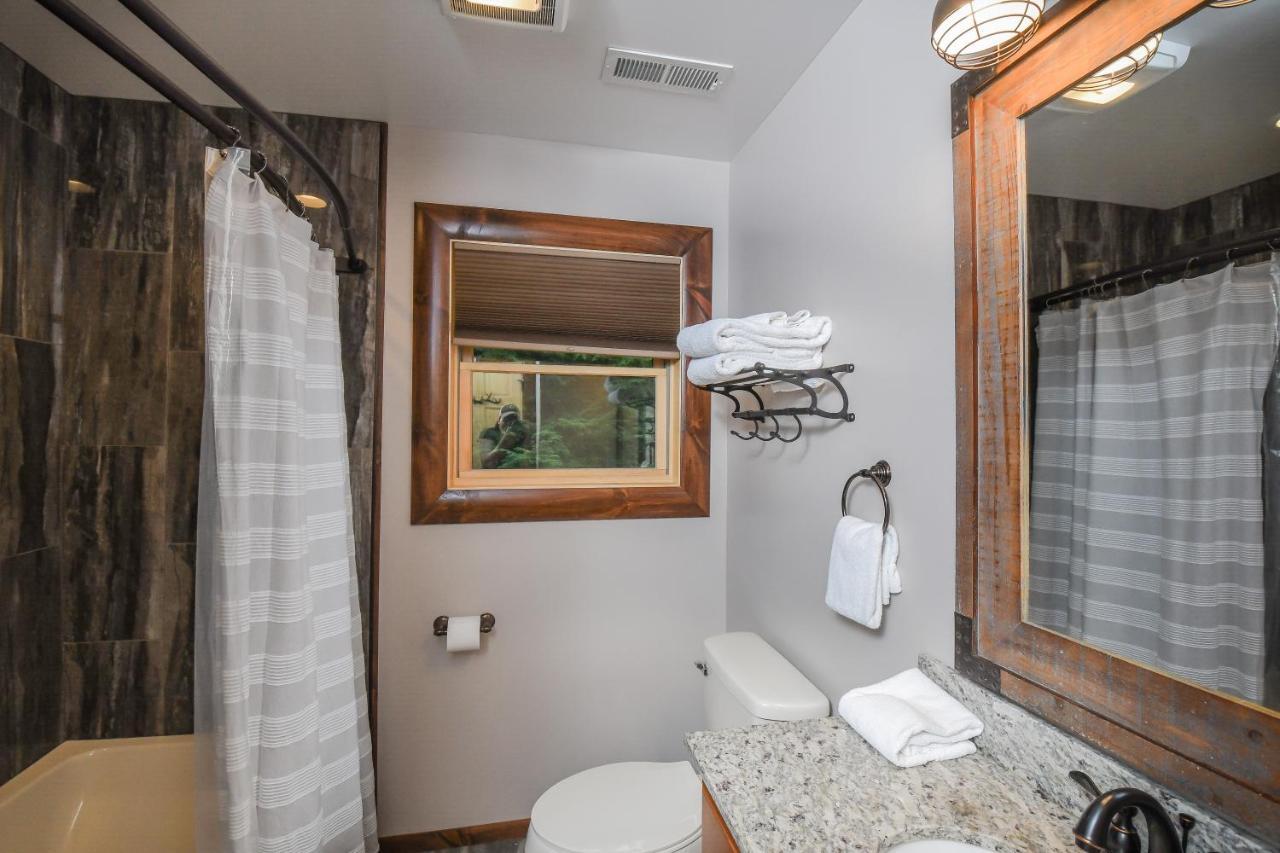 Hemlock Hideaway Villa Oakland Bagian luar foto